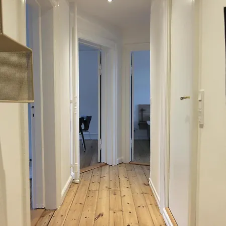Beautiful 2-bed In Frederiksberg C W Balcony *